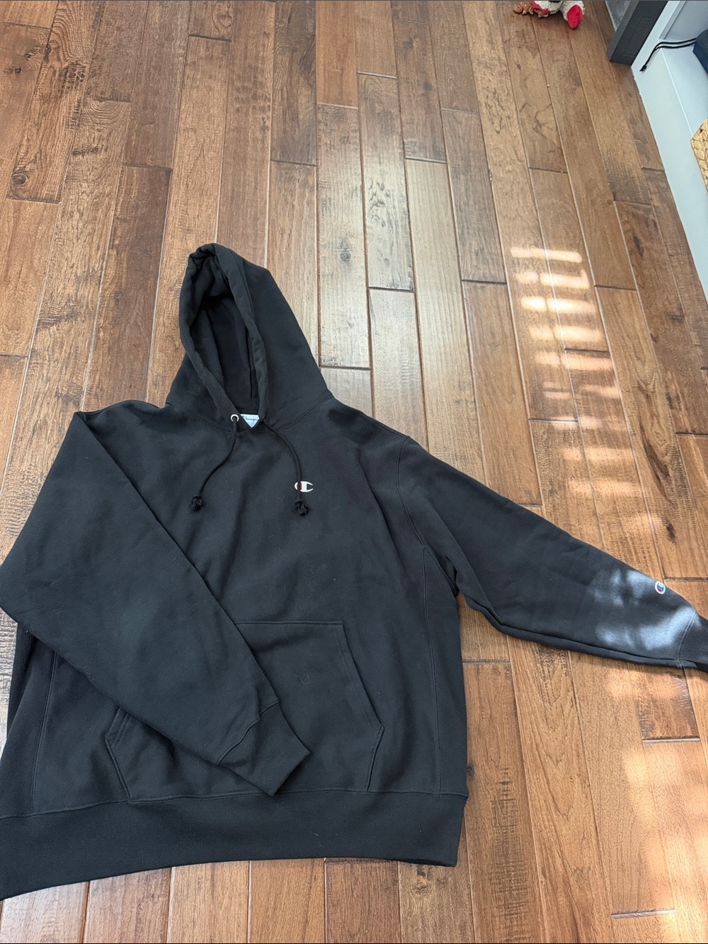 Champion Black Pullover Hoodie with Small Logo
